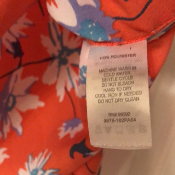 Dalia Sleeveless Blouse Size Small - Picture 6 of 6